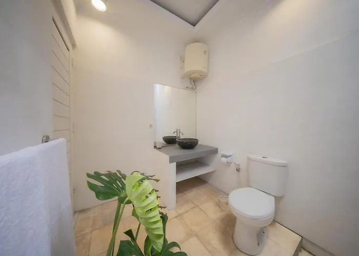 Villa Casa Sopi - Art 2br Near Batu Belig *
